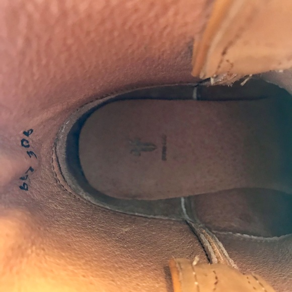 NWOB FRYE Billy Short Distressed Cowboy Boot - Picture 6 of 8